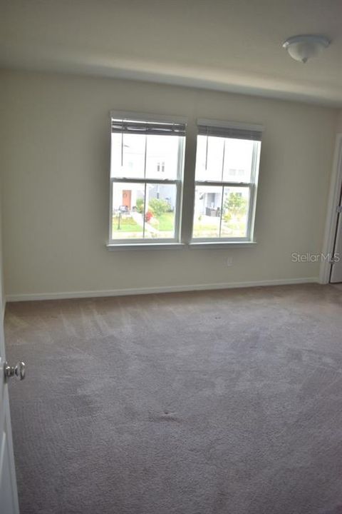 For Rent: $2,500 (4 beds, 3 baths, 1876 Square Feet)
