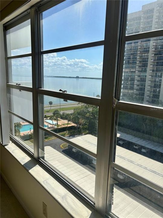For Rent: $2,350 (2 beds, 2 baths, 1104 Square Feet)