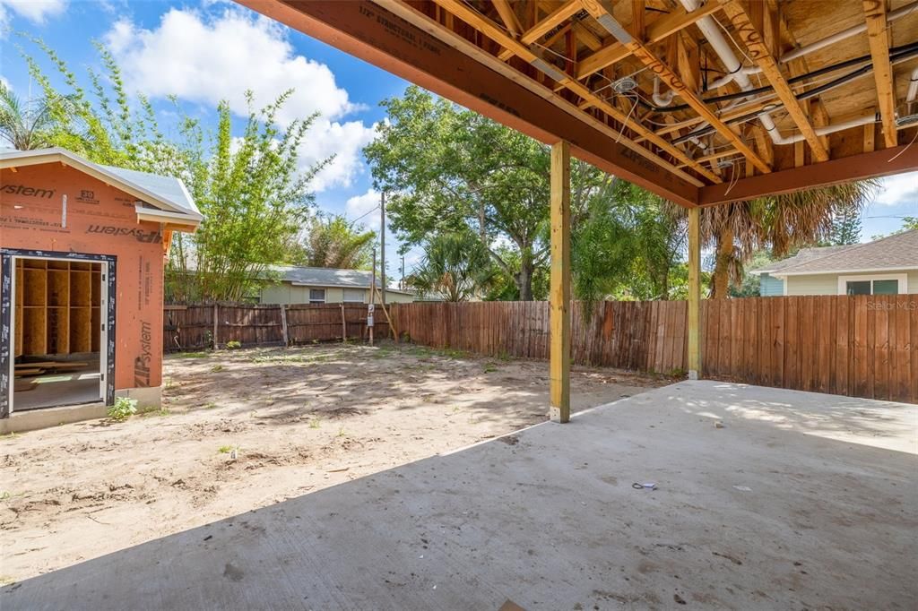 For Sale: $1,695,000 (5 beds, 3 baths, 2876 Square Feet)