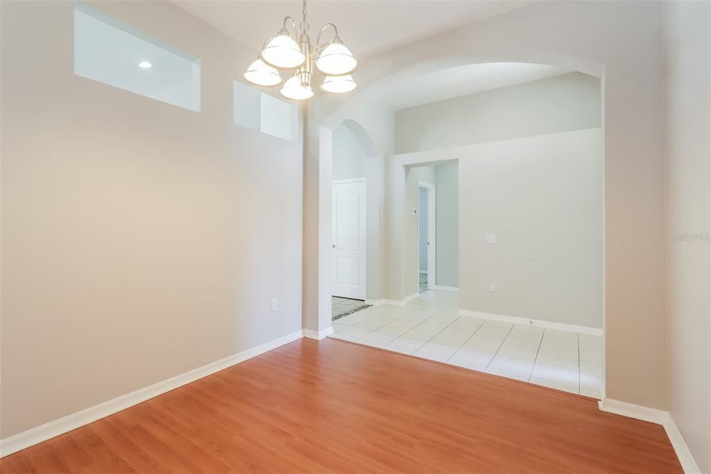 For Sale: $450,000 (3 beds, 2 baths, 1758 Square Feet)