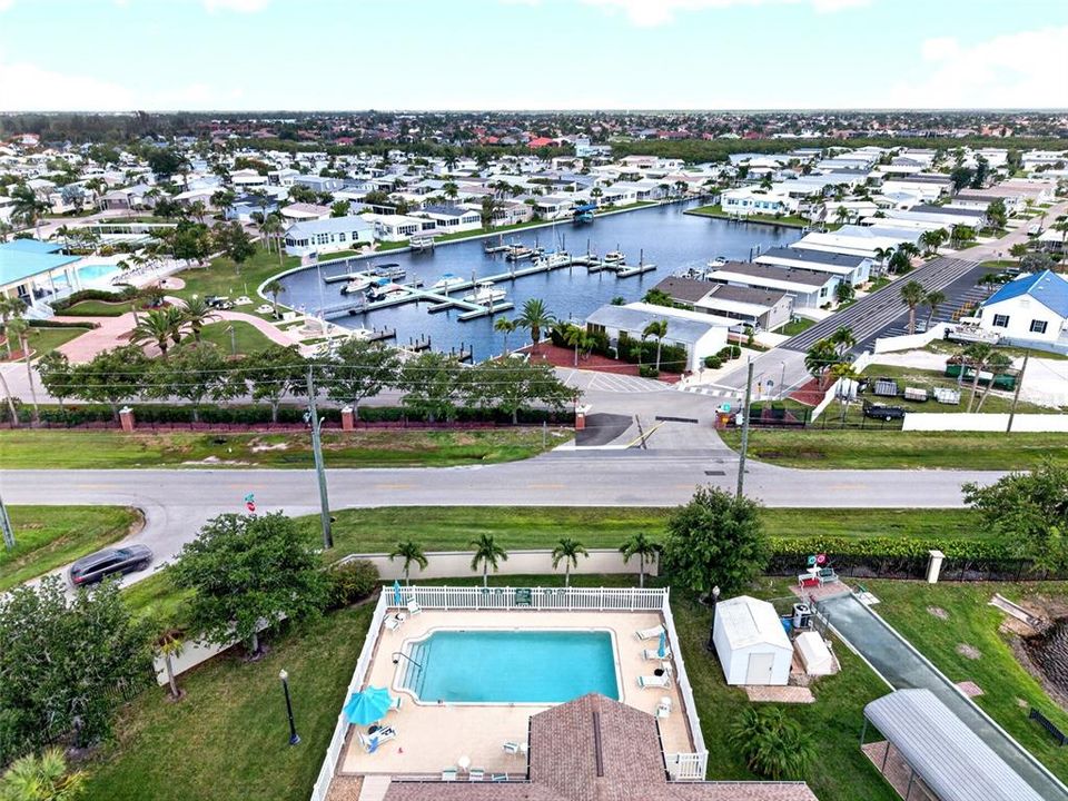 For Sale: $335,000 (3 beds, 2 baths, 1560 Square Feet)