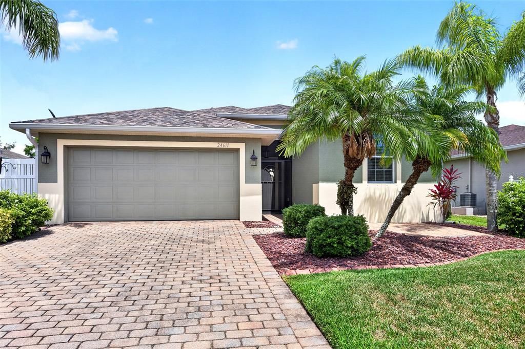 For Sale: $335,000 (3 beds, 2 baths, 1560 Square Feet)
