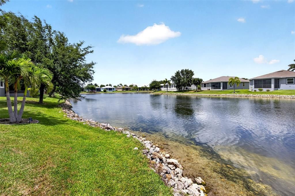 For Sale: $335,000 (3 beds, 2 baths, 1560 Square Feet)