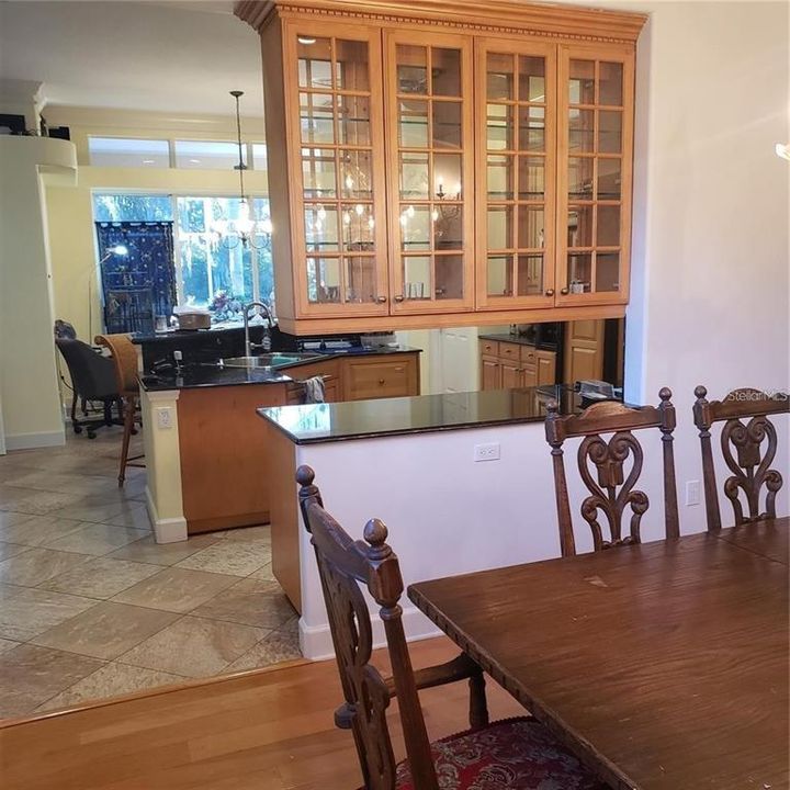 В аренду: $5,000 (4 спален, 3 ванн, 2582 Квадратных фут)