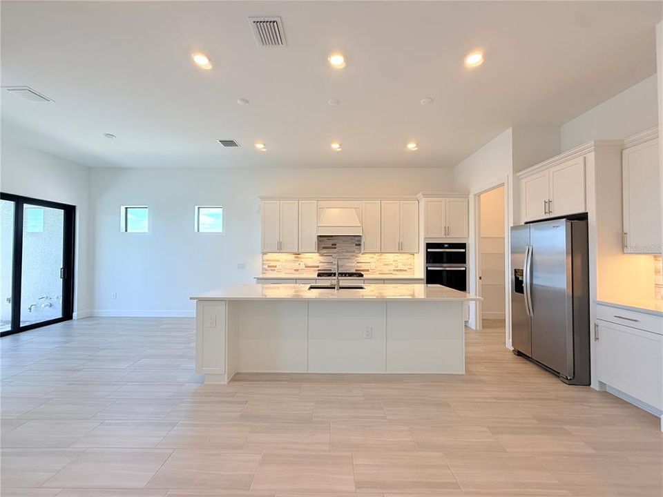For Sale: $763,960 (3 beds, 2 baths, 2080 Square Feet)