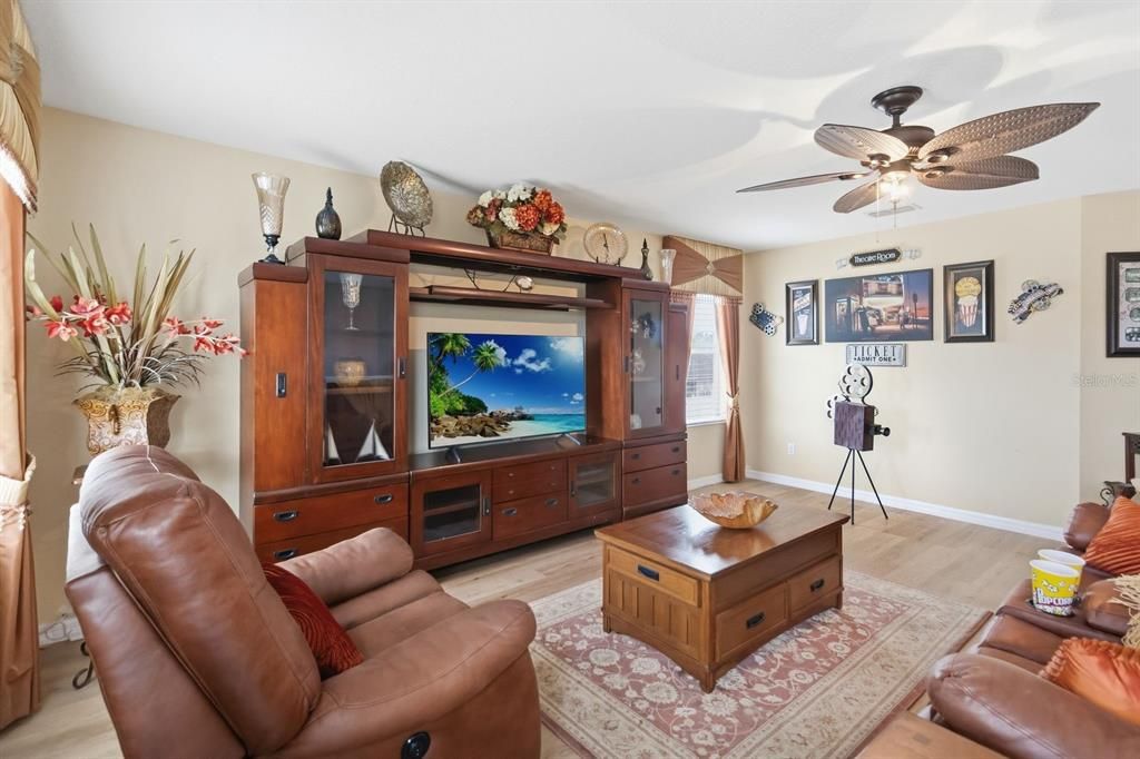 For Sale: $589,900 (5 beds, 3 baths, 3181 Square Feet)
