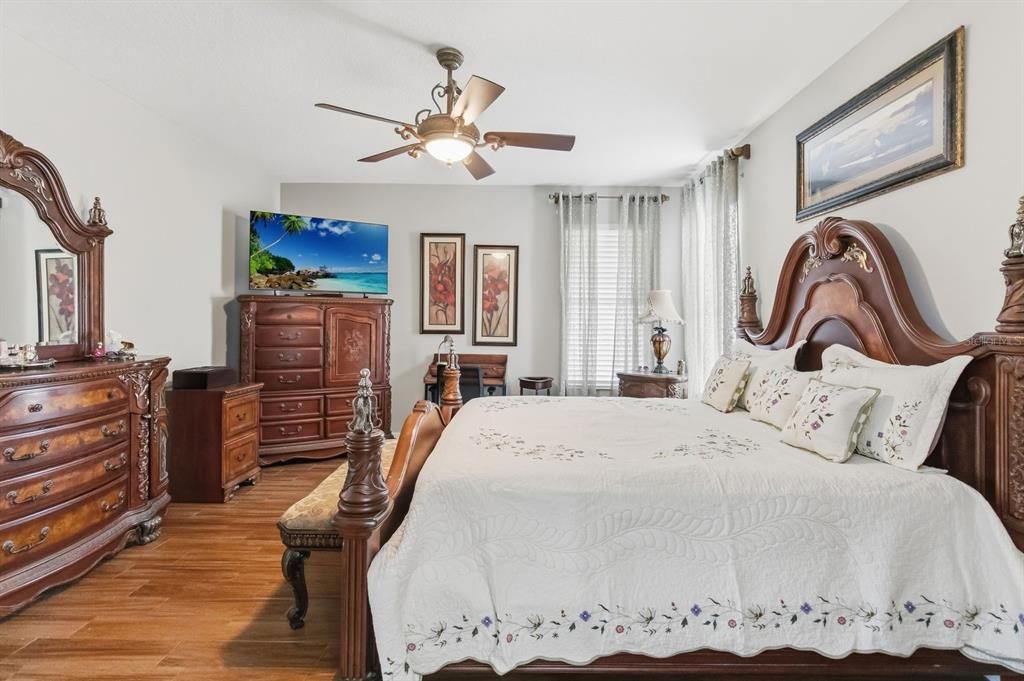 For Sale: $589,900 (5 beds, 3 baths, 3181 Square Feet)