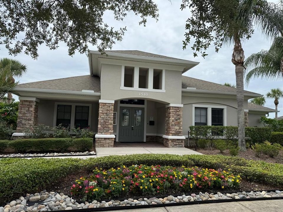 For Sale: $589,900 (5 beds, 3 baths, 3181 Square Feet)