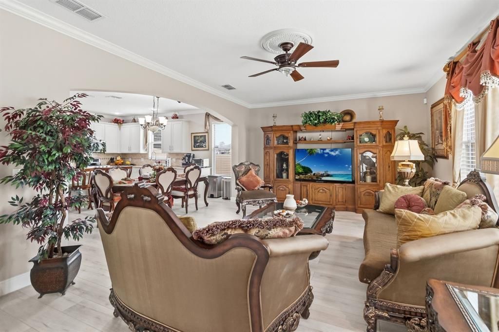 For Sale: $589,900 (5 beds, 3 baths, 3181 Square Feet)
