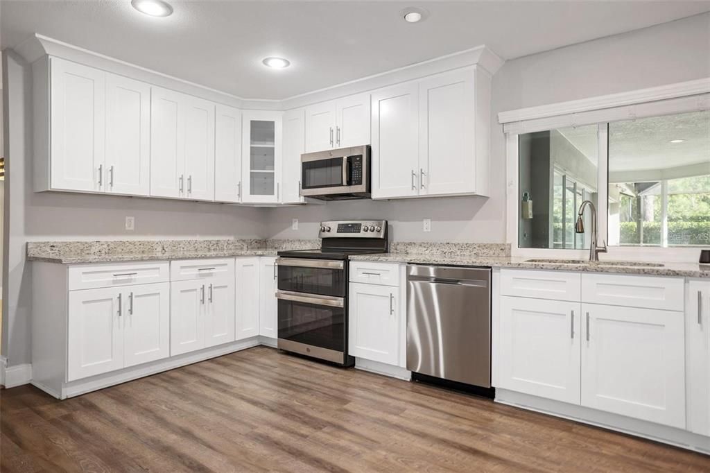For Rent: $5,400 (5 beds, 3 baths, 3287 Square Feet)