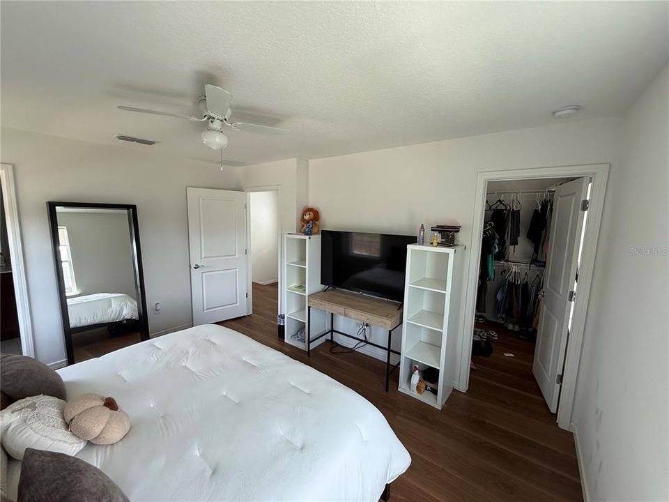 В аренду: $2,800 (2 спален, 2 ванн, 1201 Квадратных фут)