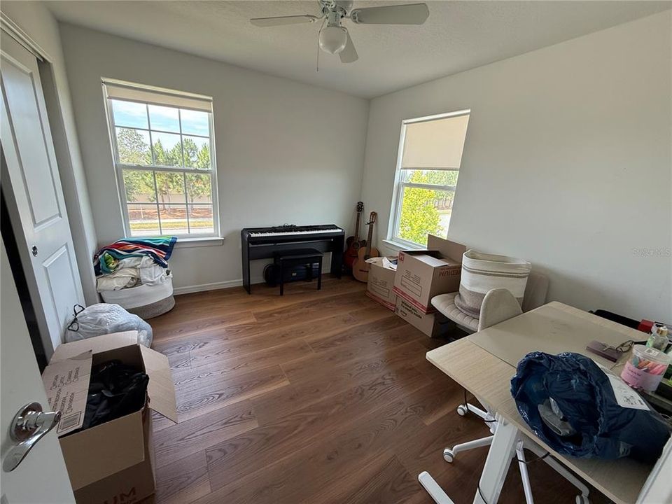 В аренду: $2,800 (2 спален, 2 ванн, 1201 Квадратных фут)