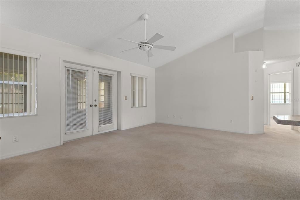 For Sale: $269,900 (3 beds, 2 baths, 1243 Square Feet)