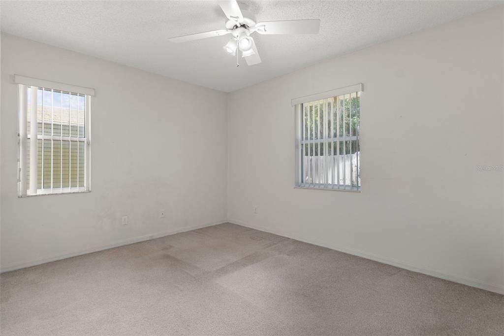 For Sale: $269,900 (3 beds, 2 baths, 1243 Square Feet)