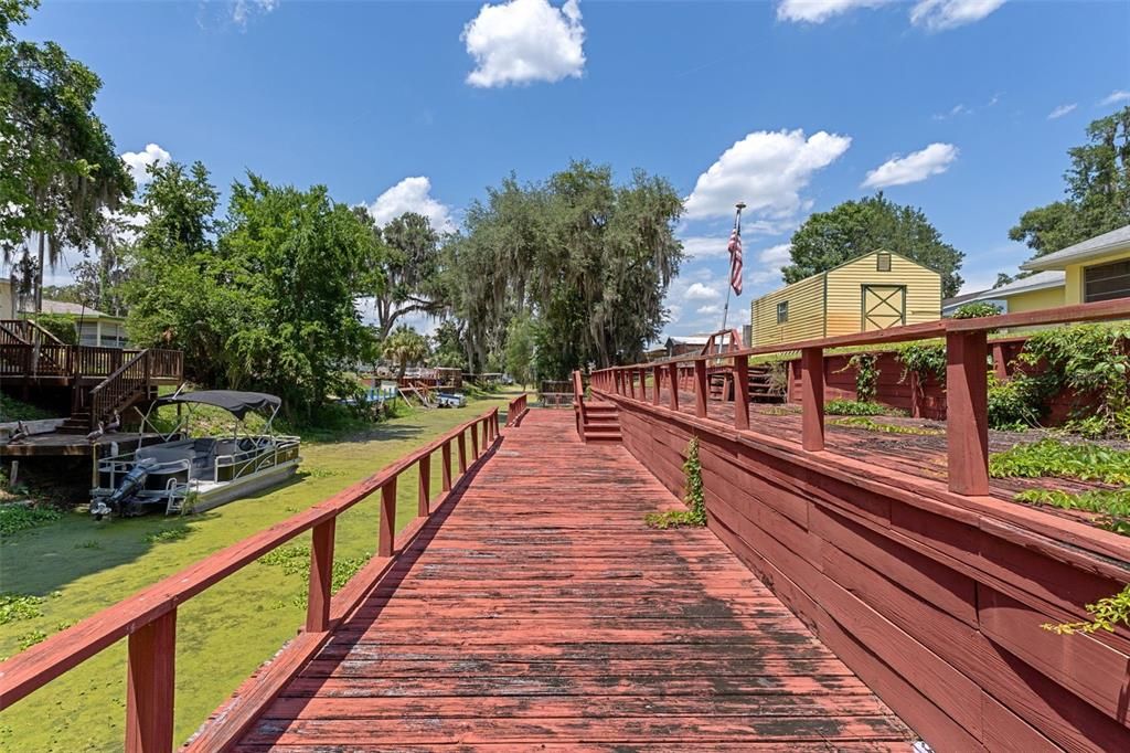 For Sale: $269,900 (3 beds, 2 baths, 1243 Square Feet)