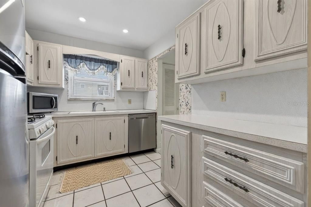 En Venta: $99,900 (2 camas, 2 baños, 1110 Pies cuadrados)