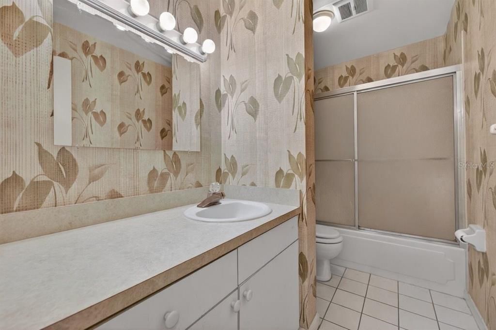 En Venta: $99,900 (2 camas, 2 baños, 1110 Pies cuadrados)
