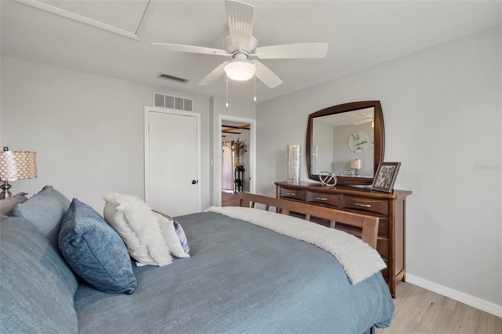 For Sale: $1,015,000 (3 beds, 2 baths, 3632 Square Feet)