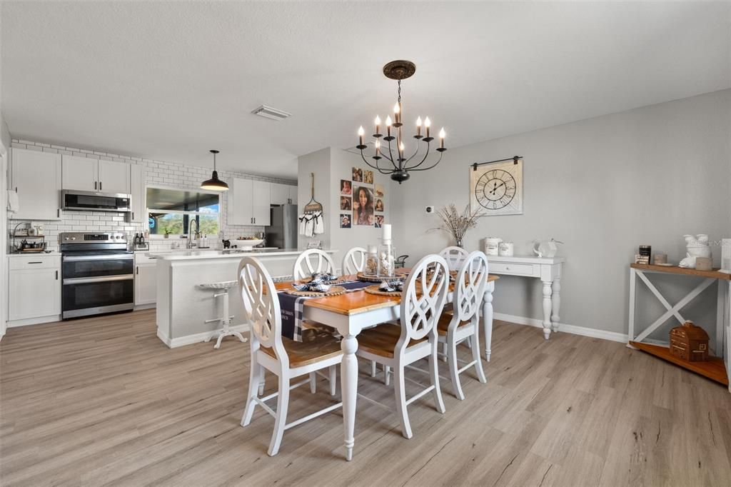 For Sale: $1,015,000 (3 beds, 2 baths, 3632 Square Feet)