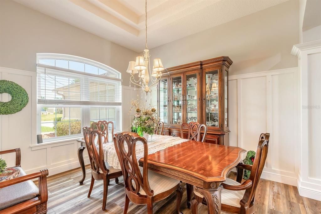 For Sale: $650,000 (3 beds, 2 baths, 2455 Square Feet)