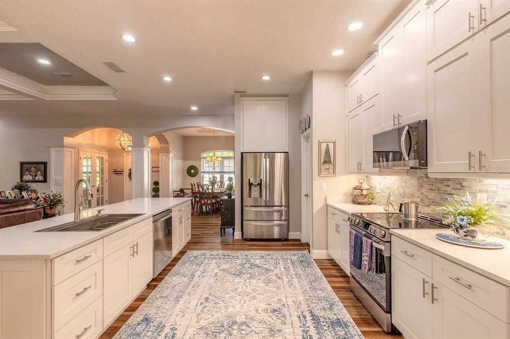 For Sale: $650,000 (3 beds, 2 baths, 2455 Square Feet)