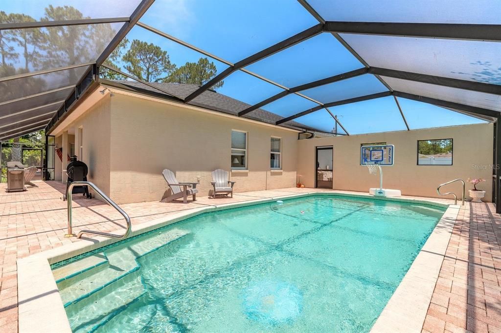 For Sale: $650,000 (3 beds, 2 baths, 2455 Square Feet)