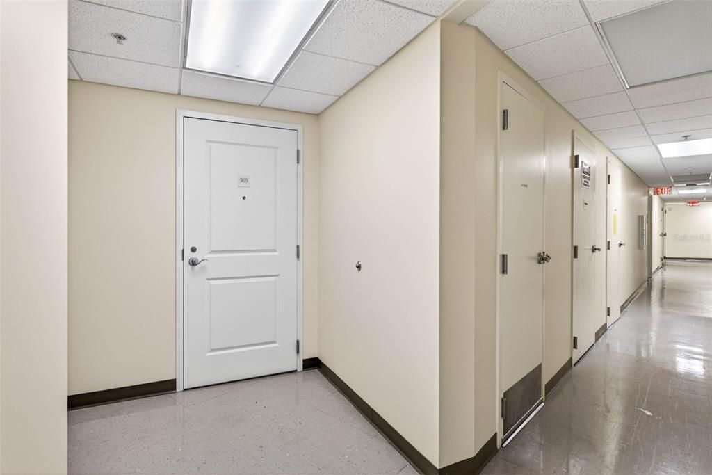 For Rent: $4,500 (2 beds, 2 baths, 1242 Square Feet)