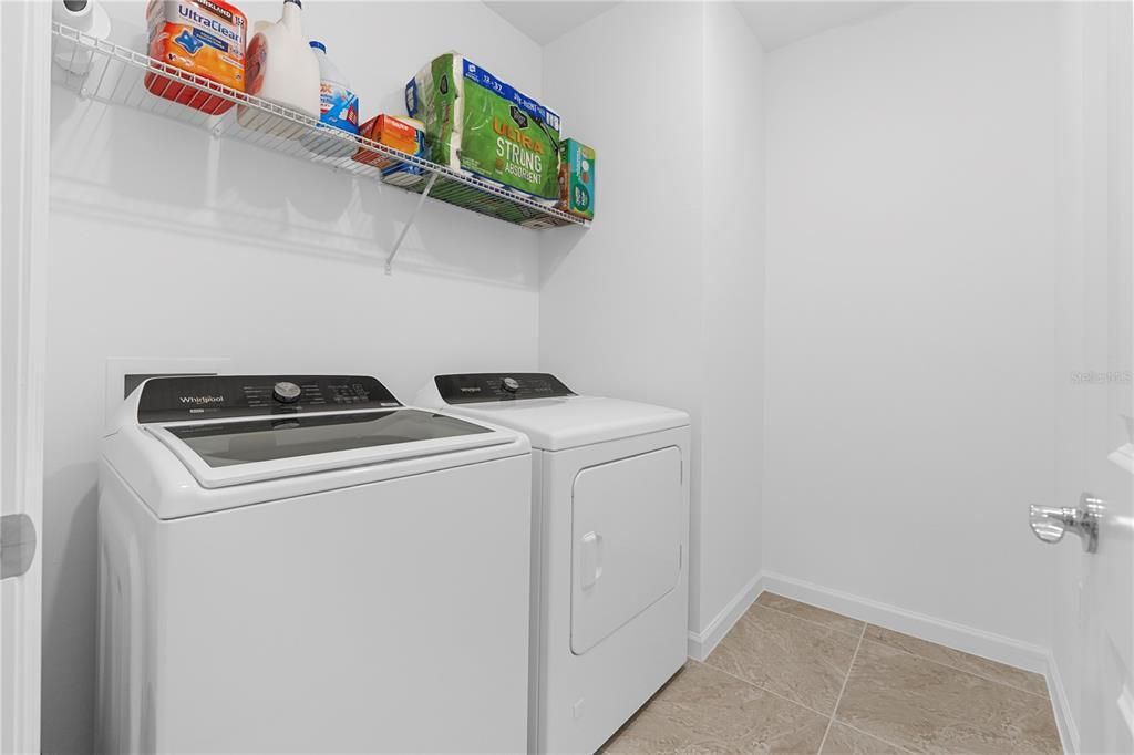 For Rent: $2,800 (4 beds, 2 baths, 1580 Square Feet)