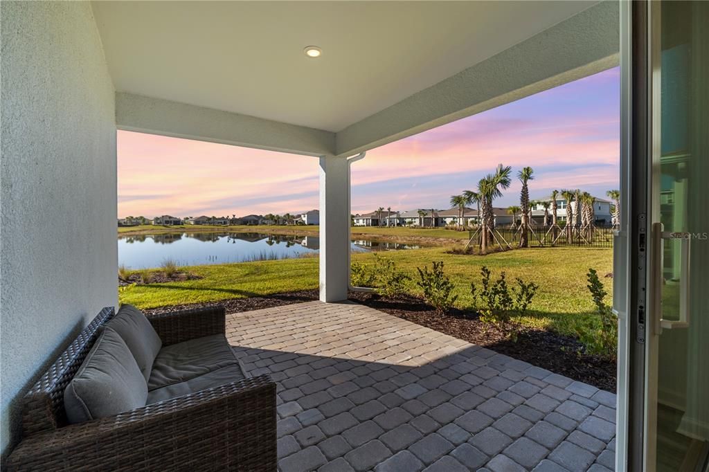 For Rent: $2,800 (4 beds, 2 baths, 1580 Square Feet)