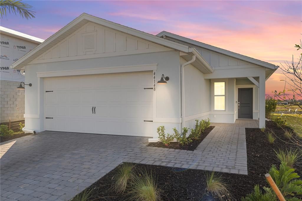 For Rent: $2,800 (4 beds, 2 baths, 1580 Square Feet)