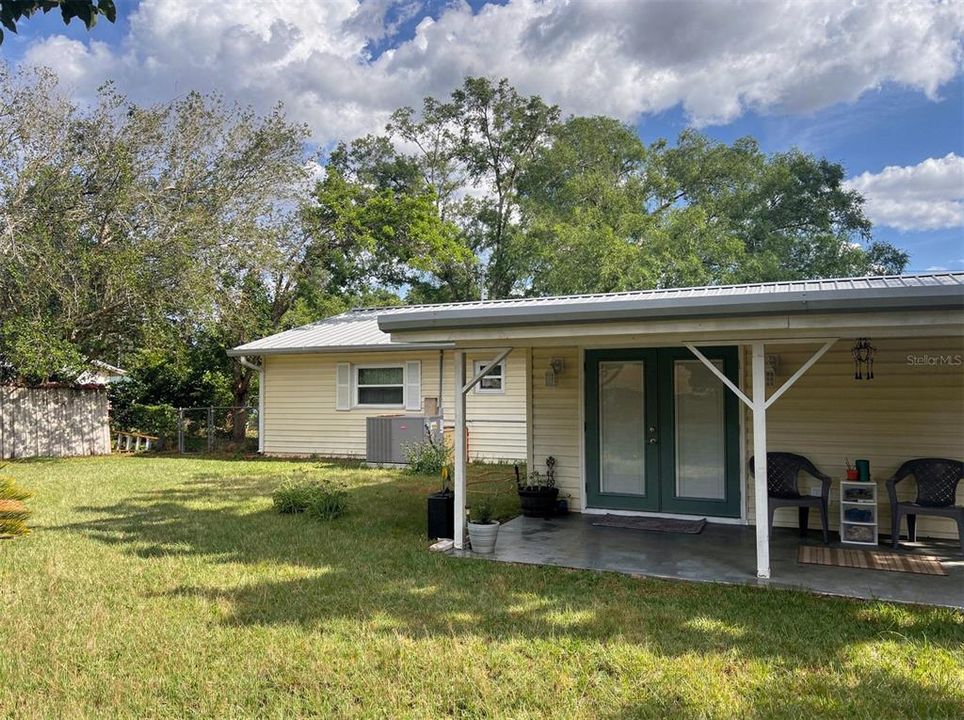 For Sale: $269,900 (3 beds, 2 baths, 1544 Square Feet)
