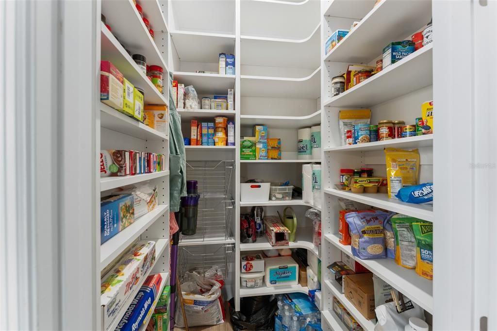 На продажу: $599,900 (4 спален, 3 ванн, 2319 Квадратных фут)