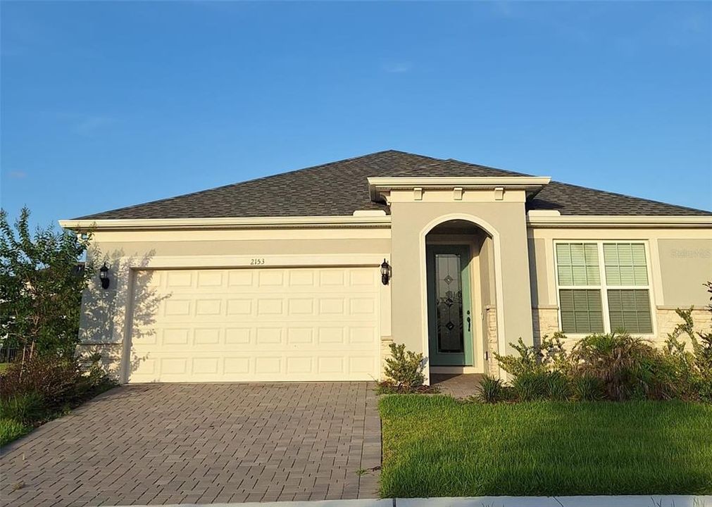 Active With Contract: $2,495 (4 beds, 2 baths, 1850 Square Feet)