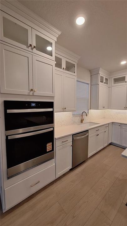 Active With Contract: $2,495 (4 beds, 2 baths, 1850 Square Feet)