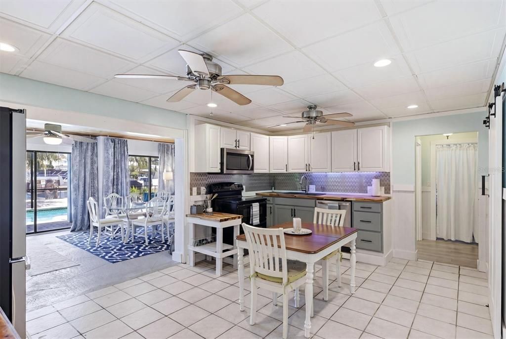 For Sale: $2,499,900 (4 beds, 4 baths, 2826 Square Feet)