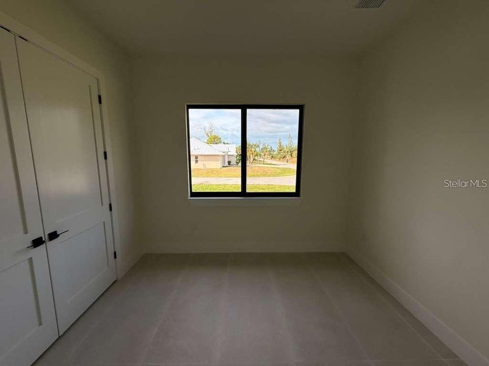 En Renta: $3,200 (4 camas, 3 baños, 2286 Pies cuadrados)