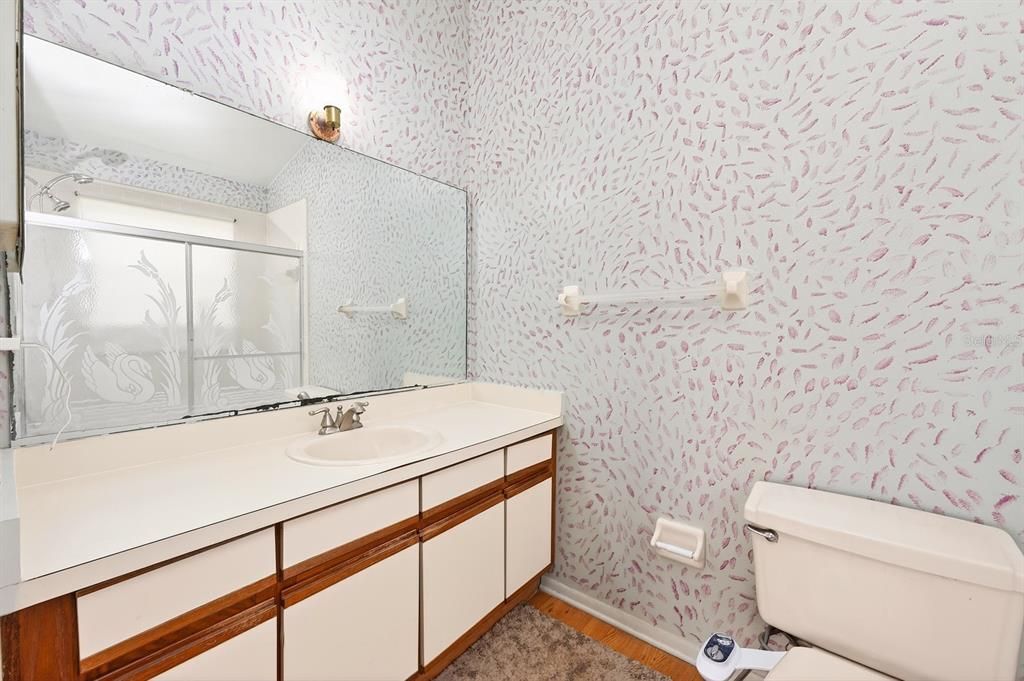 For Sale: $299,900 (3 beds, 2 baths, 1113 Square Feet)