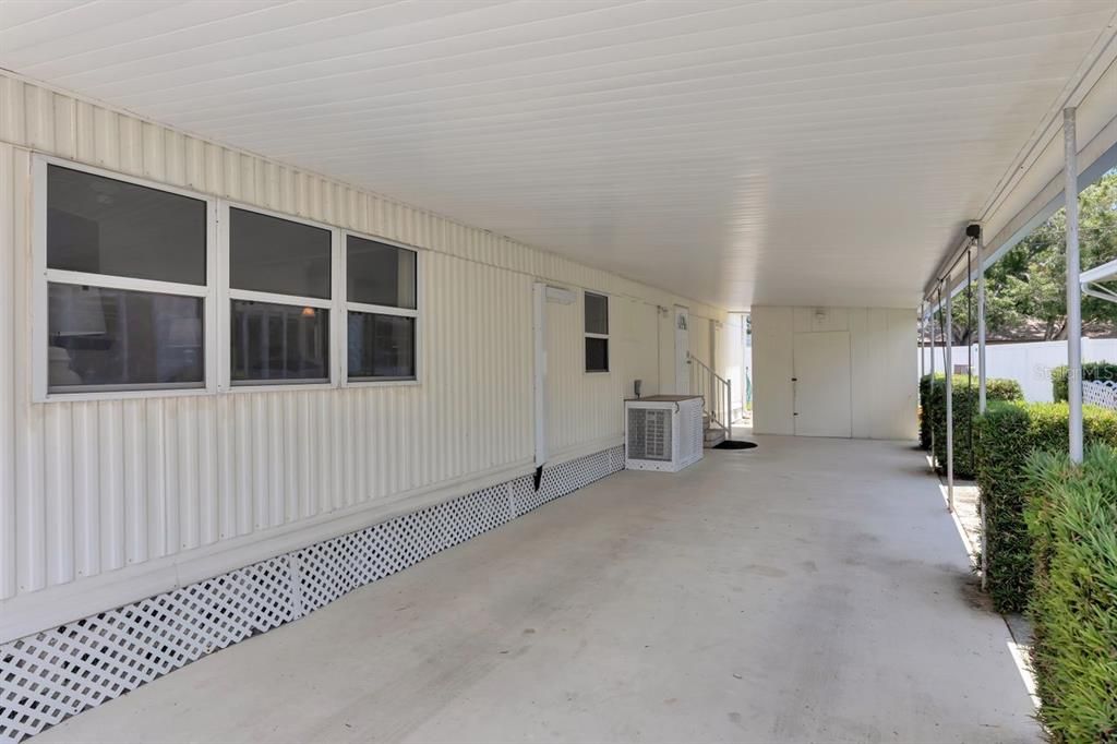 For Sale: $100,000 (1 beds, 1 baths, 624 Square Feet)
