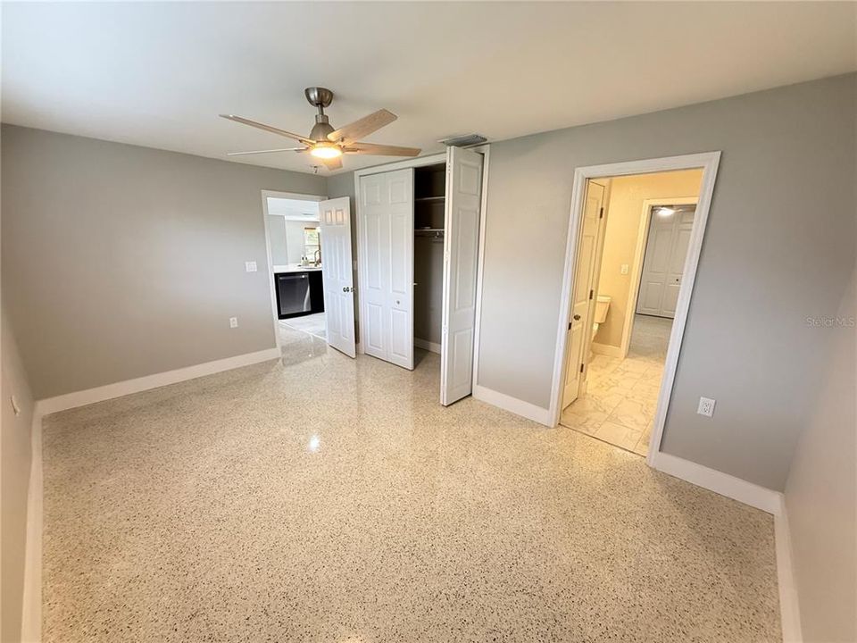 For Rent: $3,800 (4 beds, 3 baths, 2475 Square Feet)