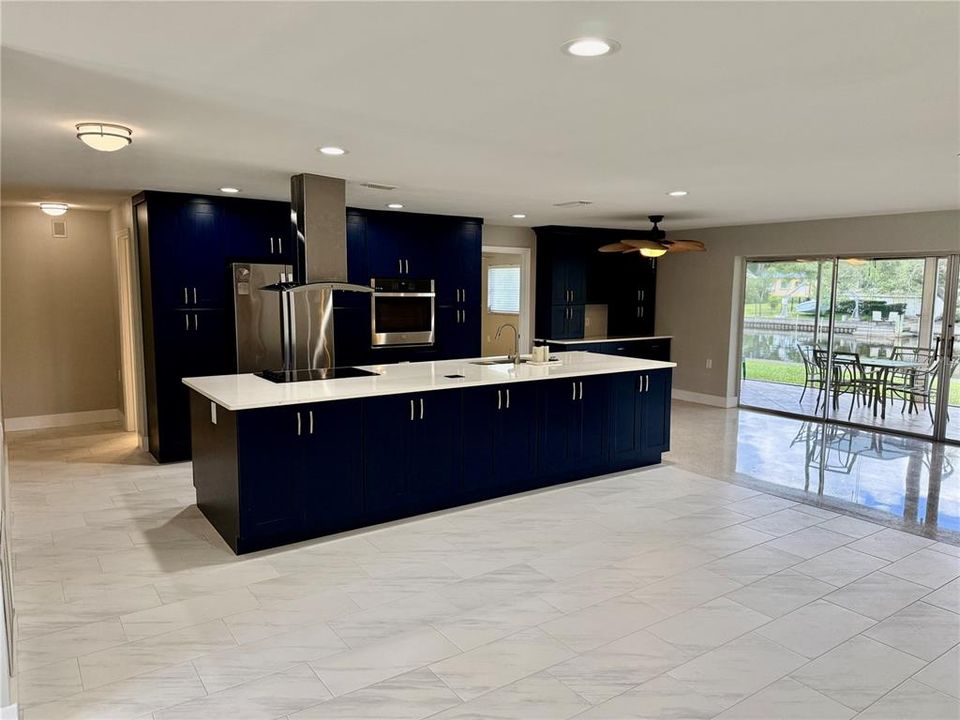 For Rent: $3,800 (4 beds, 3 baths, 2475 Square Feet)