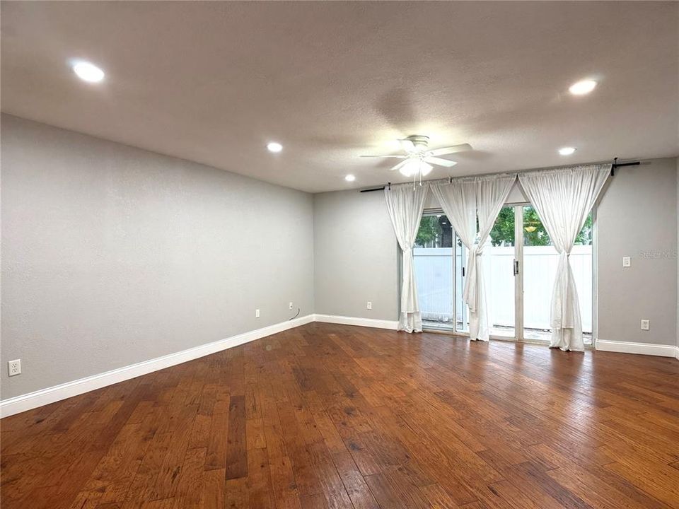En Renta: $2,100 (2 camas, 2 baños, 1228 Pies cuadrados)
