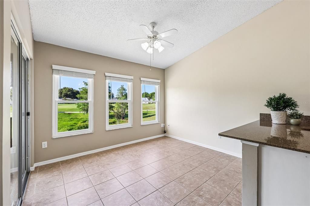 En Venta: $238,000 (3 camas, 2 baños, 1761 Pies cuadrados)