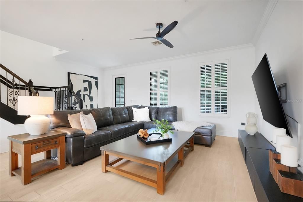 For Sale: $615,000 (3 beds, 3 baths, 1950 Square Feet)