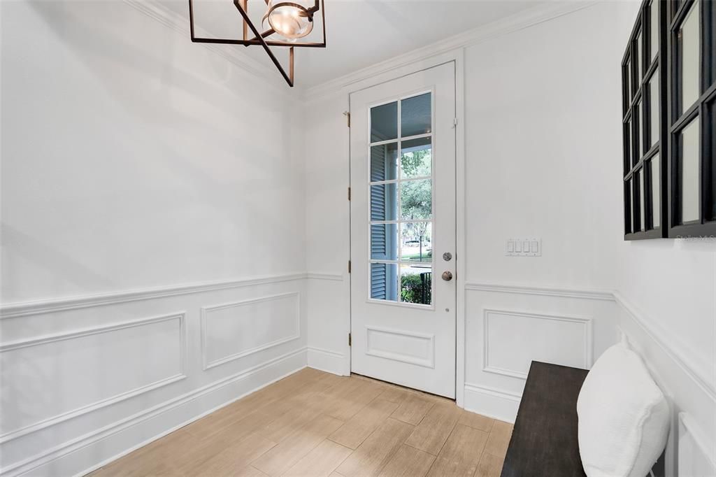 For Sale: $615,000 (3 beds, 3 baths, 1950 Square Feet)