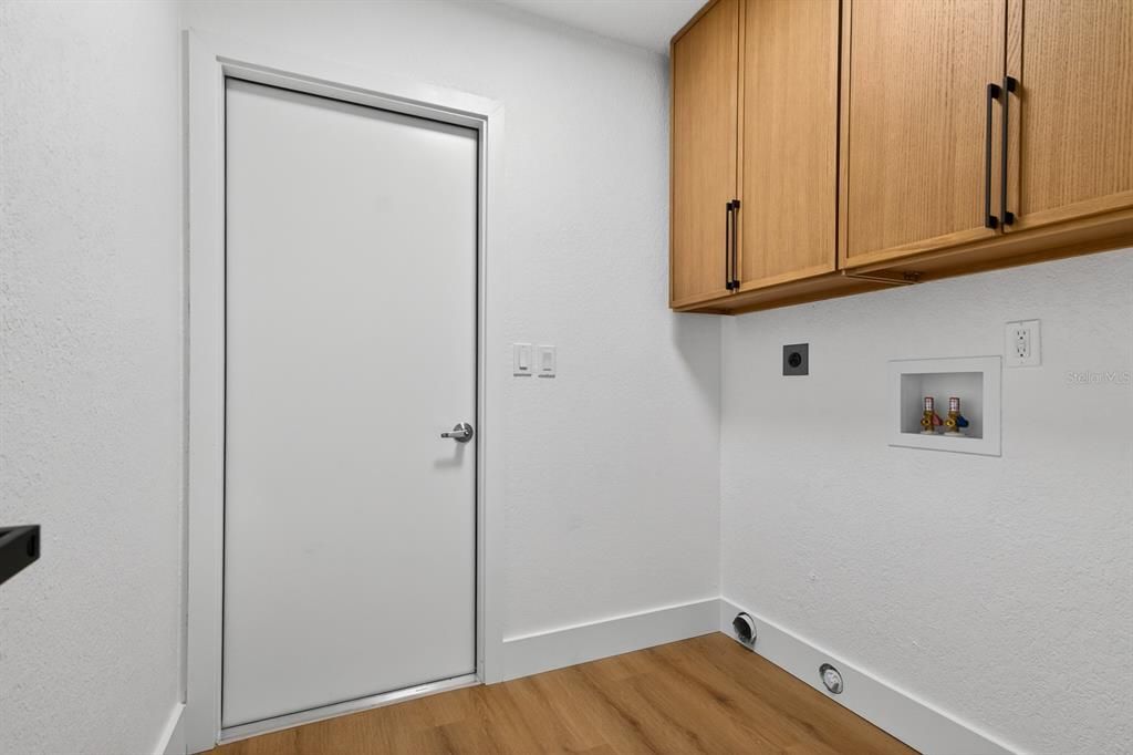 На продажу: $624,900 (3 спален, 2 ванн, 1496 Квадратных фут)