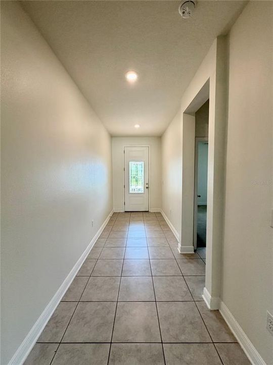 For Rent: $2,900 (4 beds, 3 baths, 2340 Square Feet)
