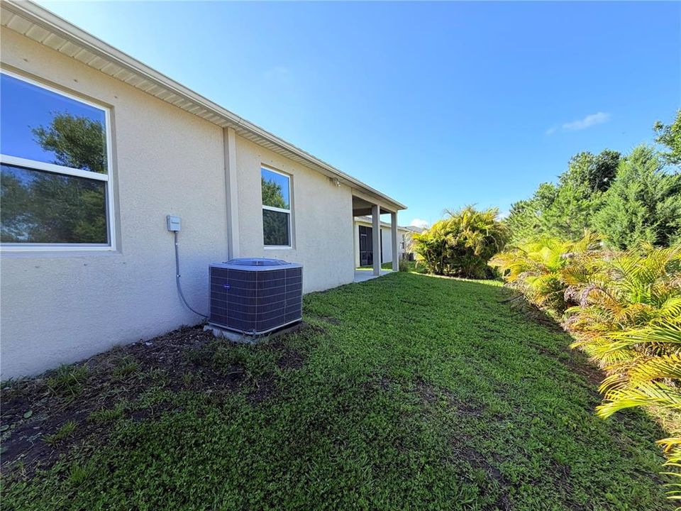 For Rent: $2,900 (4 beds, 3 baths, 2340 Square Feet)