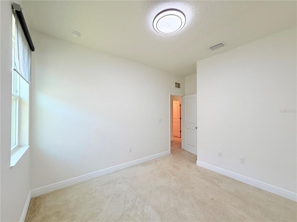 For Rent: $2,900 (4 beds, 3 baths, 2340 Square Feet)