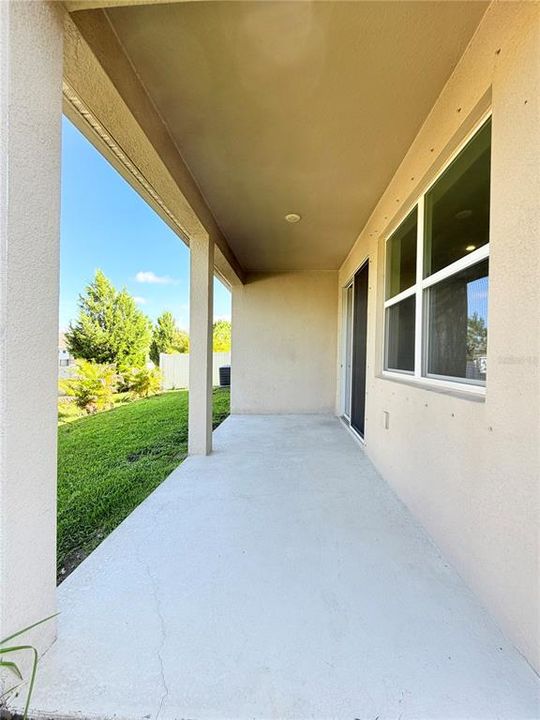 For Rent: $2,900 (4 beds, 3 baths, 2340 Square Feet)