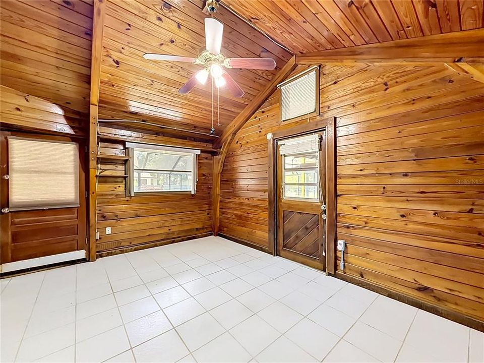 For Sale: $510,000 (4 beds, 2 baths, 2116 Square Feet)